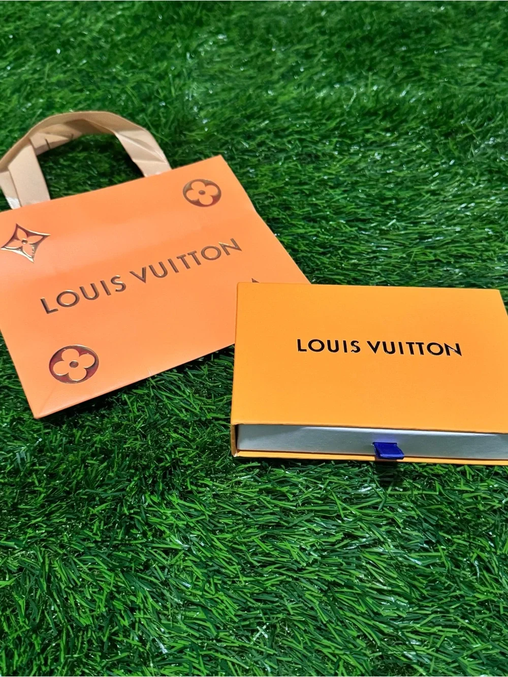 Louis Vuitton slim braclet